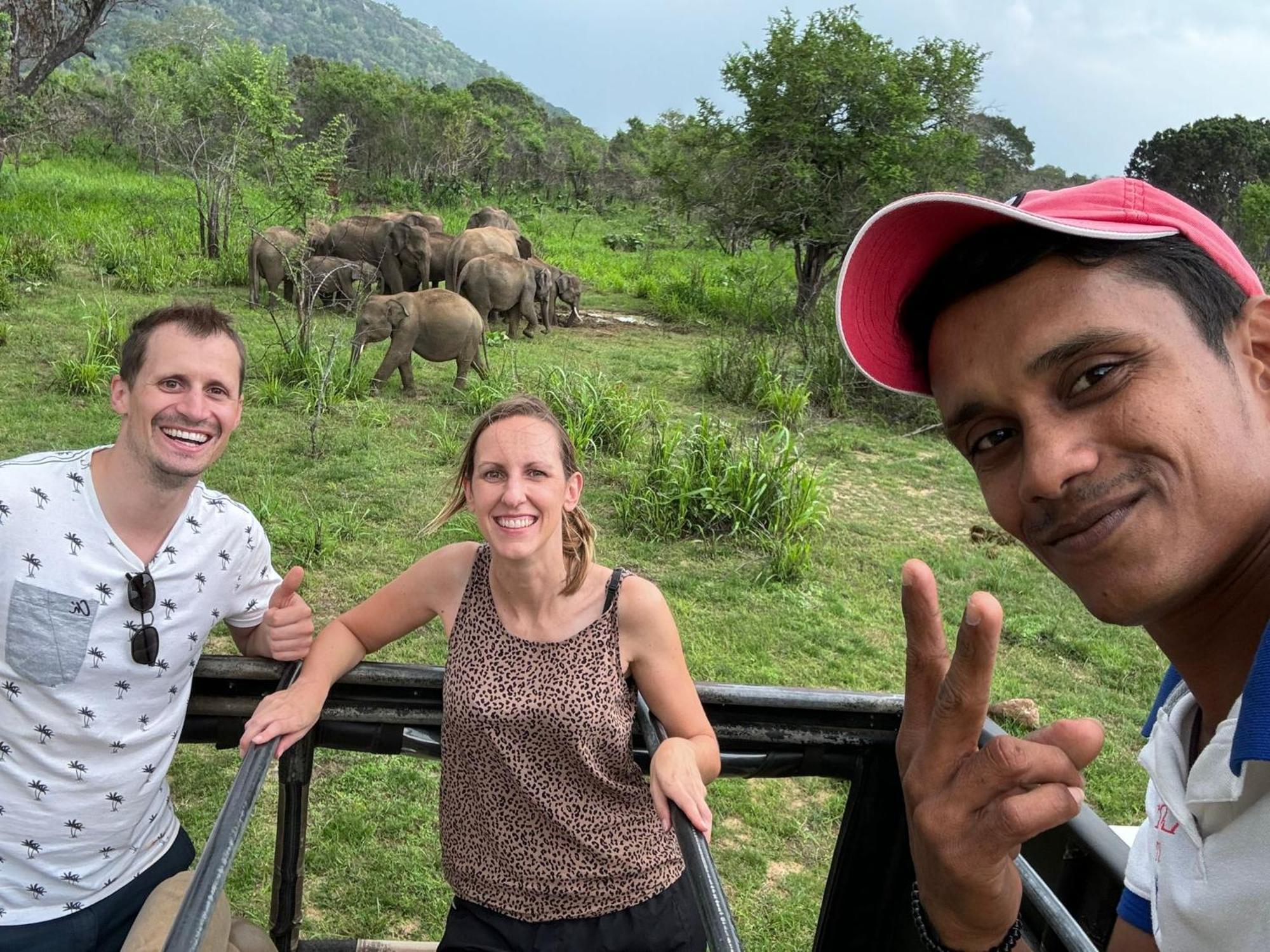 Elephant Safari Lodge Sigiriya Junction Habarana Ngoại thất bức ảnh