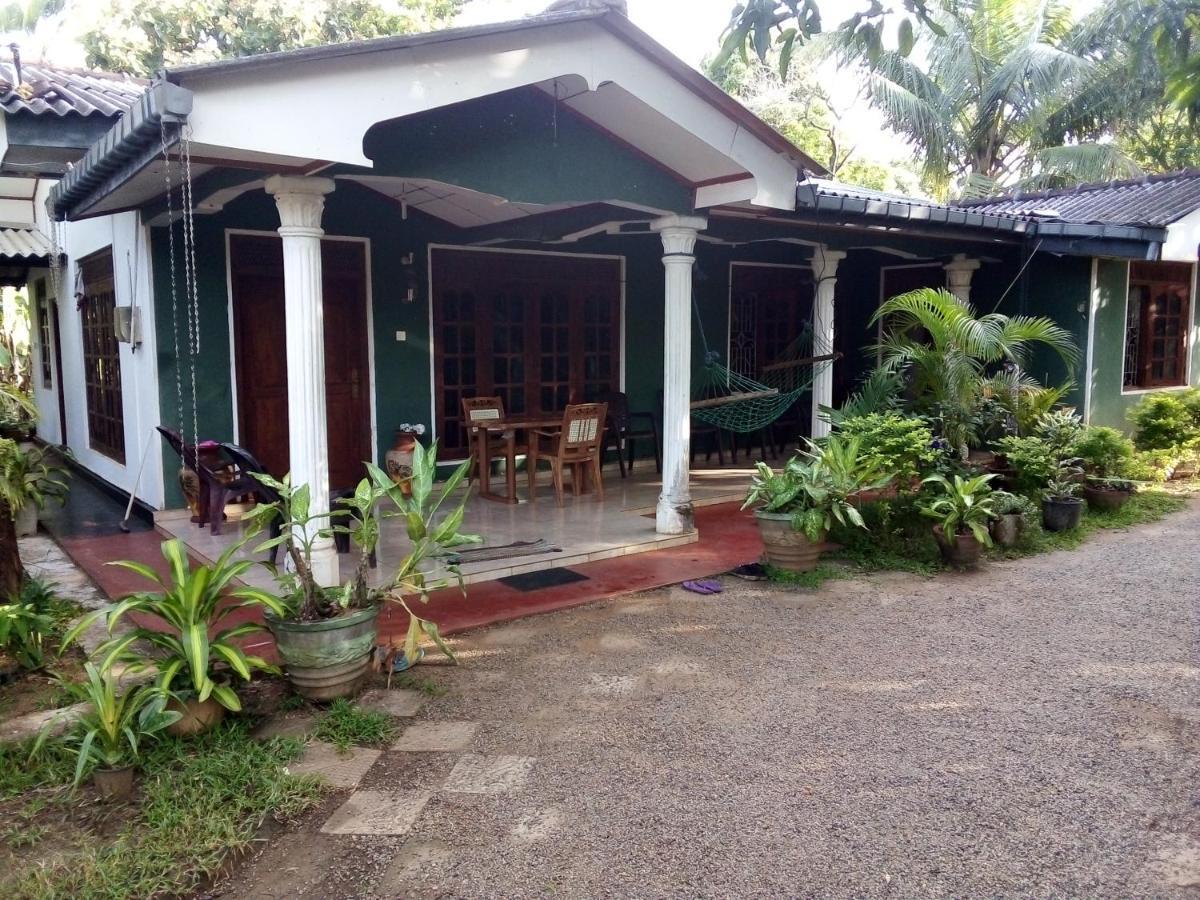 Elephant Safari Lodge Sigiriya Junction Habarana Ngoại thất bức ảnh